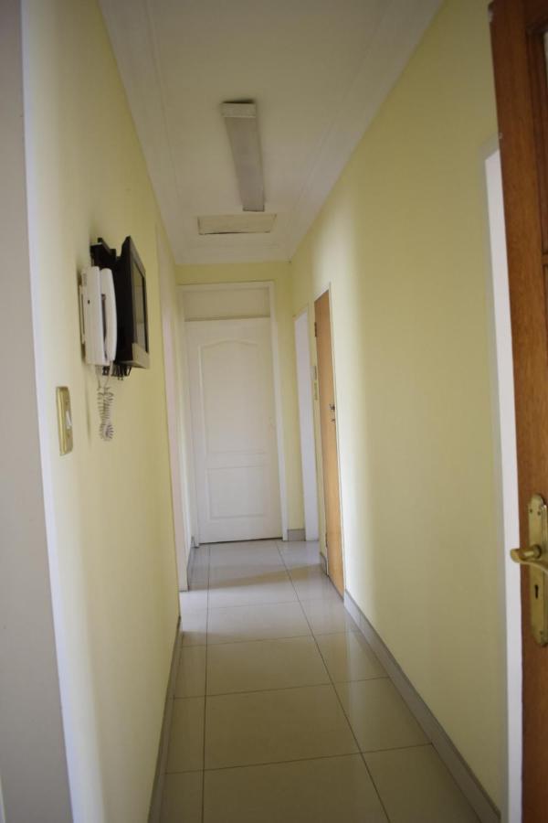 Lalela House Apartment Йоханесбург Екстериор снимка