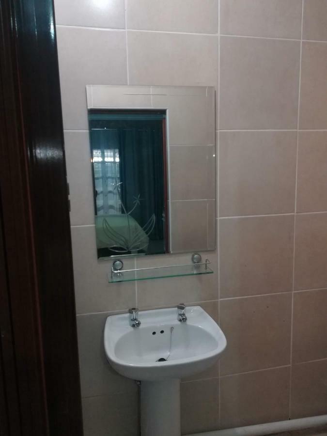 Lalela House Apartment Йоханесбург Екстериор снимка